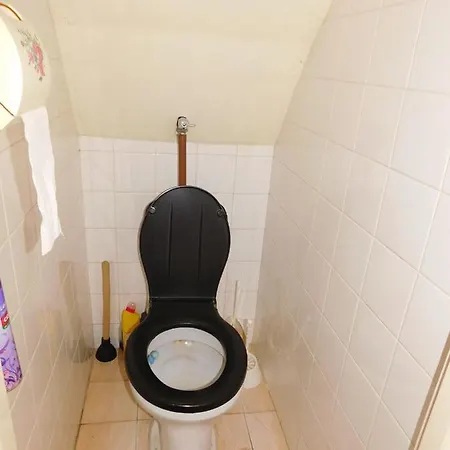דירה 4 Fos Kutyabarat Apartman Velencen *